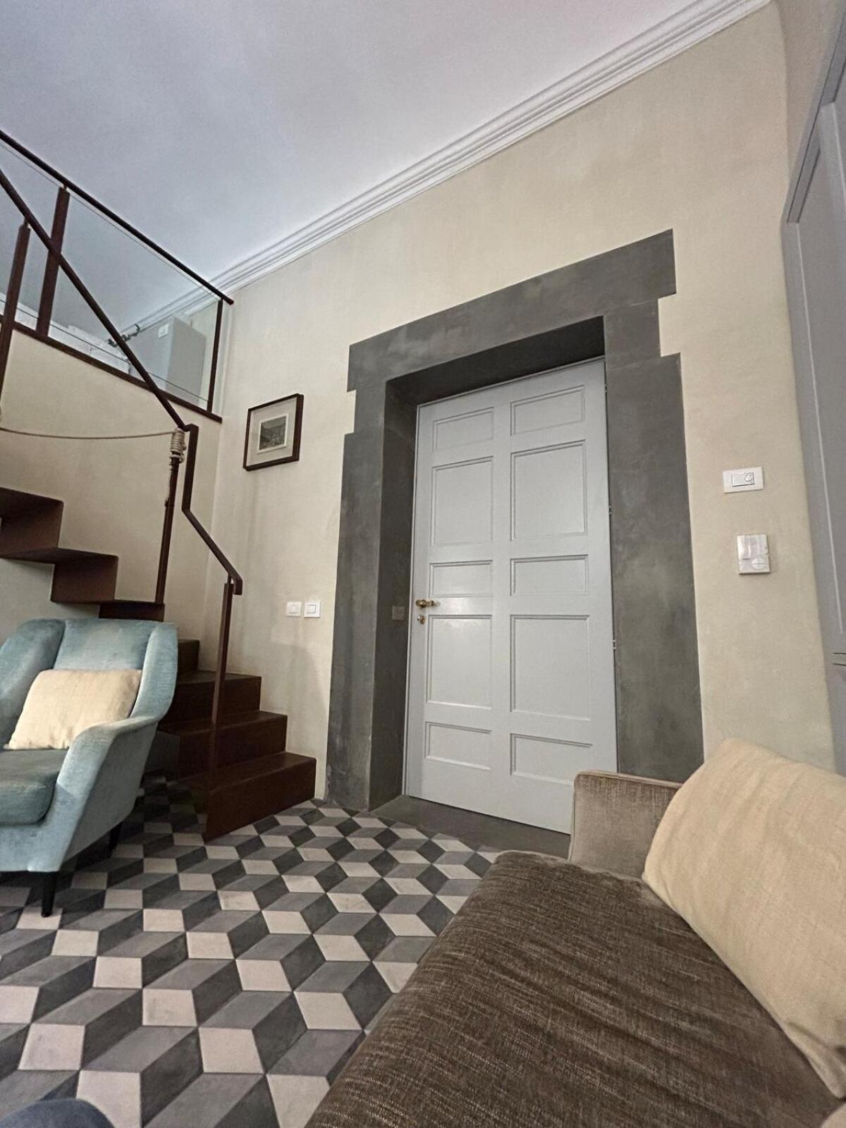 Palazzo Mormorai *