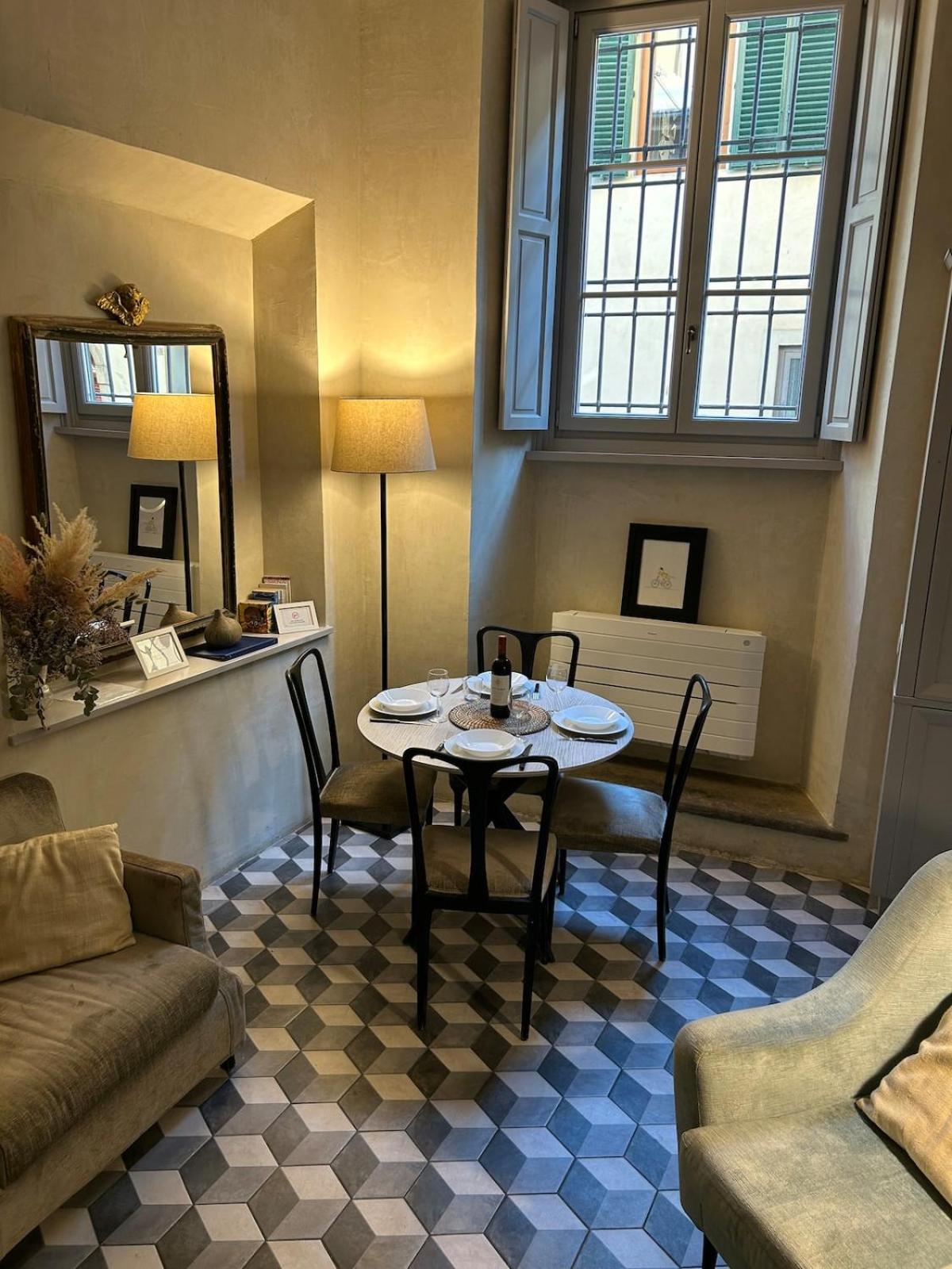Palazzo Mormorai Appartamento *