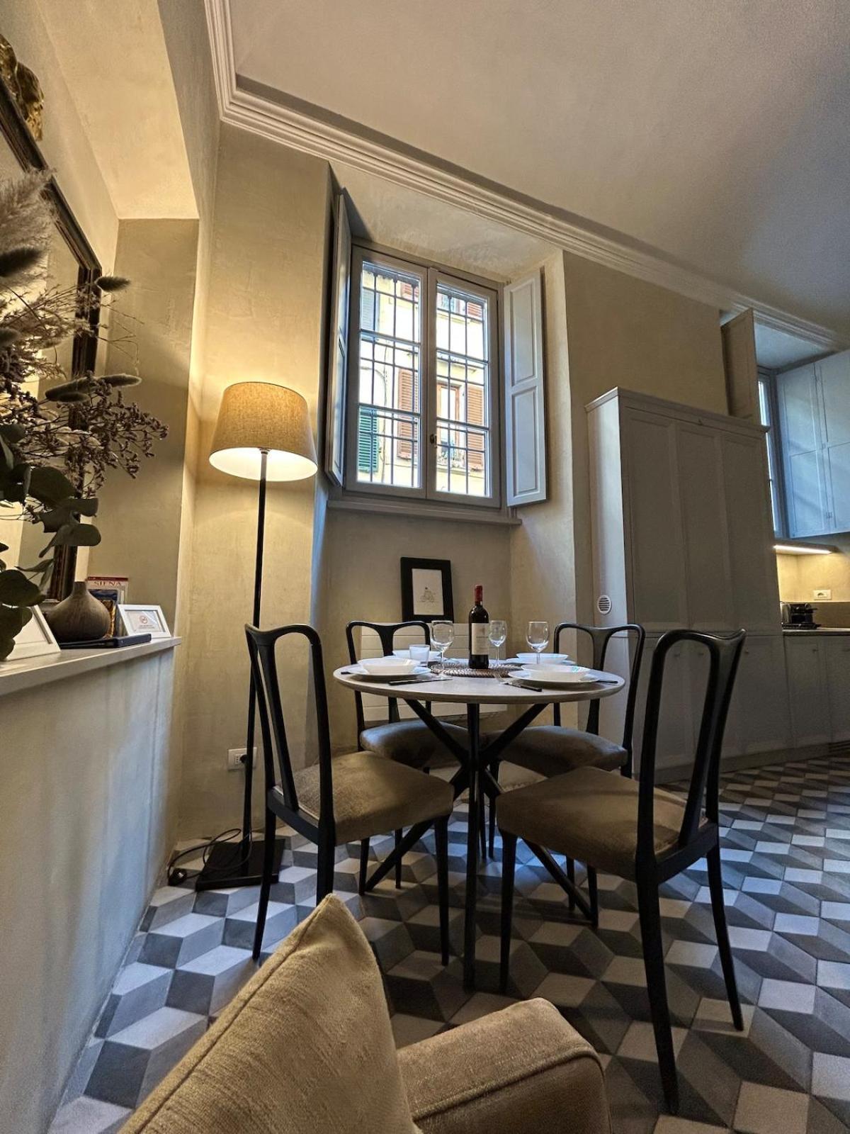 Appartamento Palazzo Mormorai Firenze